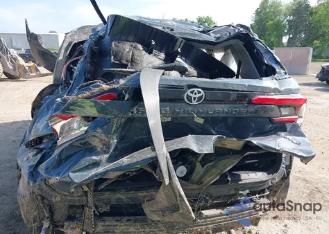 2024 Toyota Grand Highlander Limited из США, поврежденный, VIN 5TDAAAB52RS069010